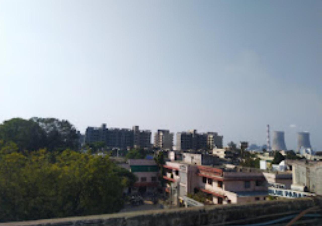 Hotel Blue Paradise Chandrapur Exterior foto